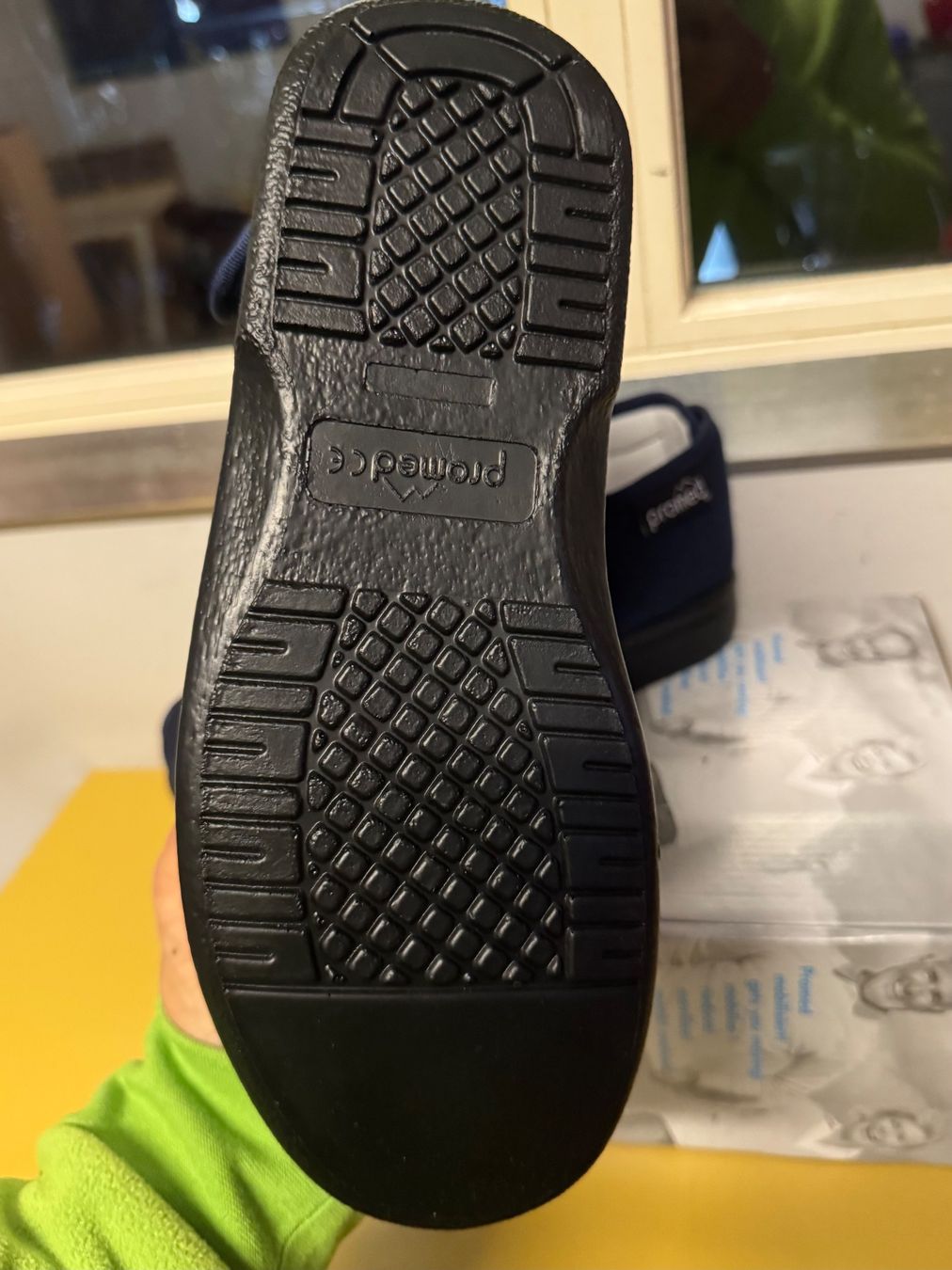 Scarpe da uomo: Promed Spezialschuhe Grösse 40 neu – Nuovo (secondo la descrizione) da Schlieren venduto da Freundlich02 4