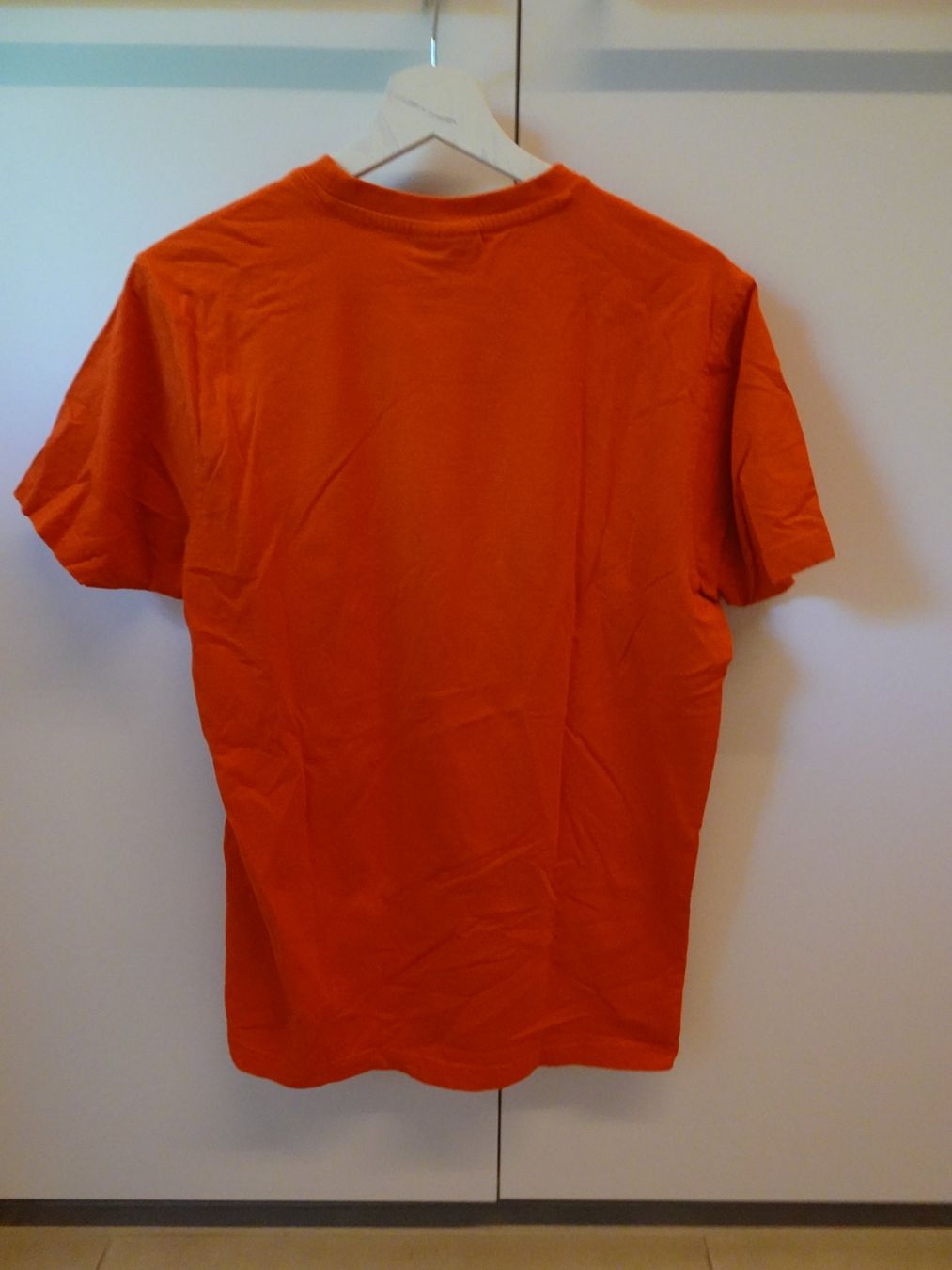 T-shirt: Rotes T'shirt Gurtenclassic 2014 Gr. L - M390 – Usato da Küssnacht am Rigi venduto da Good4Deckeli 2
