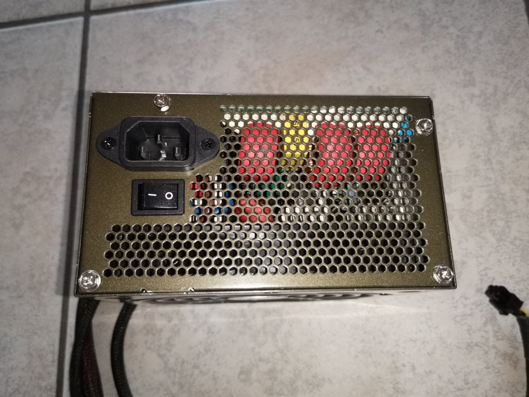 PC: PC Netzteil – Usato da Beringen venduto da ubu_6xz8 1