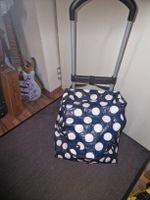 Einkaufstrolley blau mit weissen Punkten gebraucht