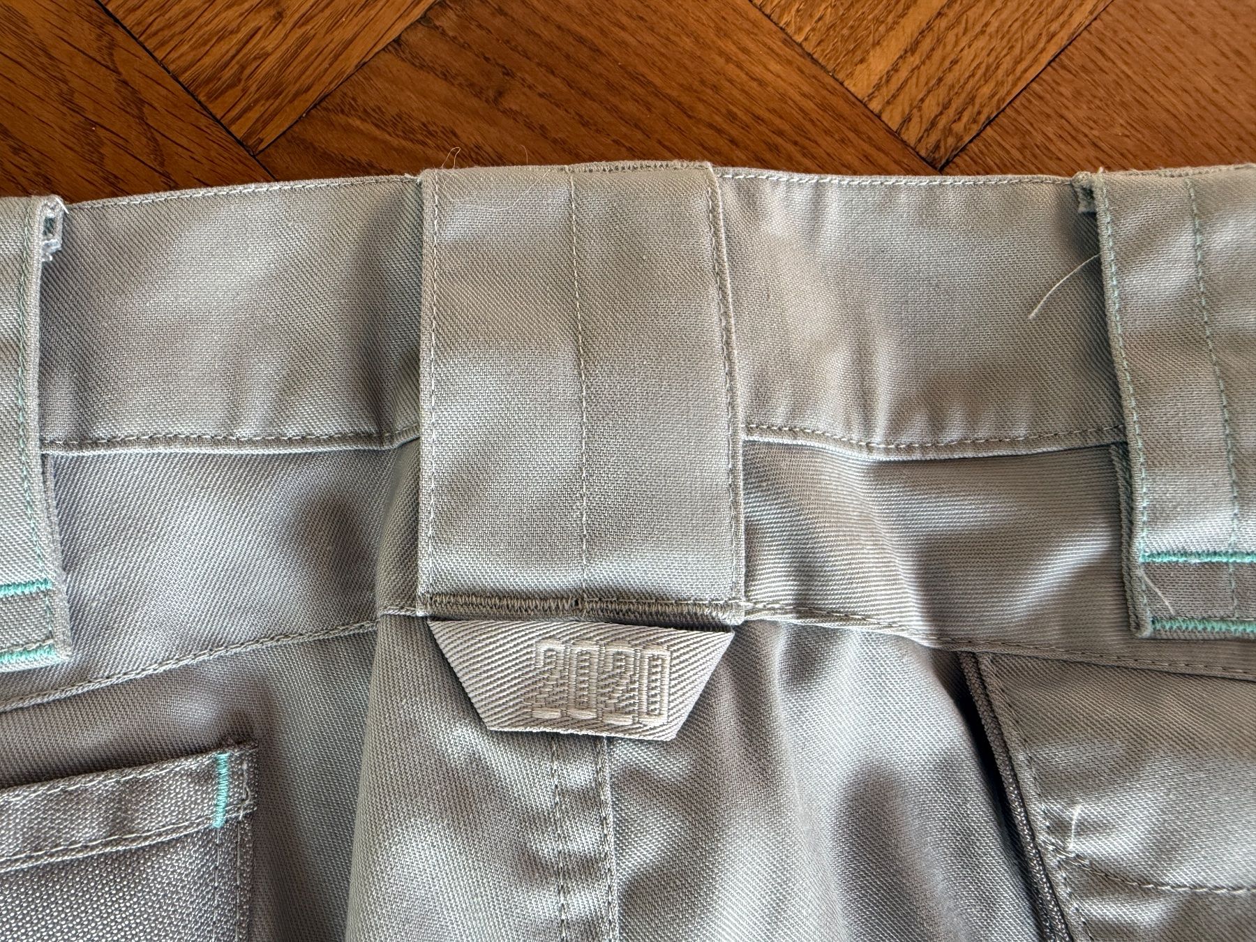 Engelbert Strauss Pantaloni: Kurze Engelbert Strauss Grösse 42 Hose motion Damen – Usato da Ennetbaden venduto da mapa05 4