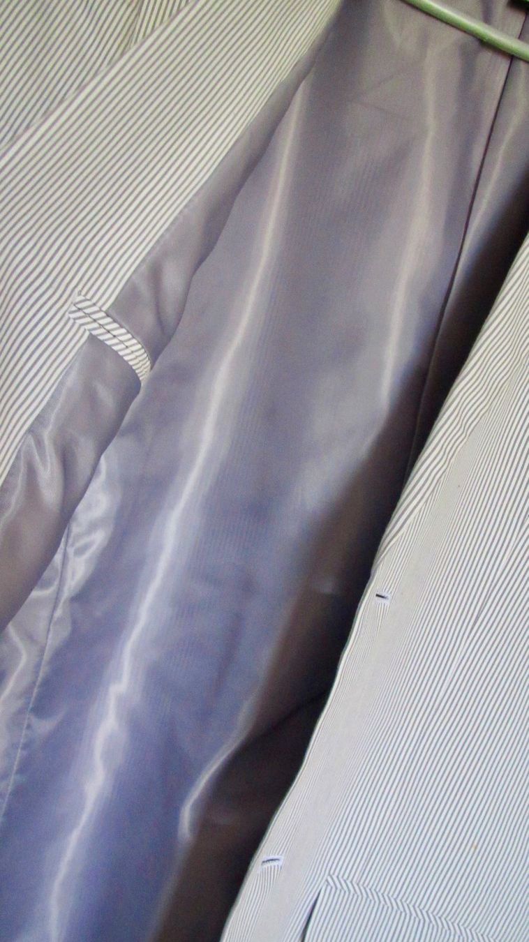 H&M Jacken: BLAZER H& M A RAYURES – Gebraucht aus Murten von Selliot 7