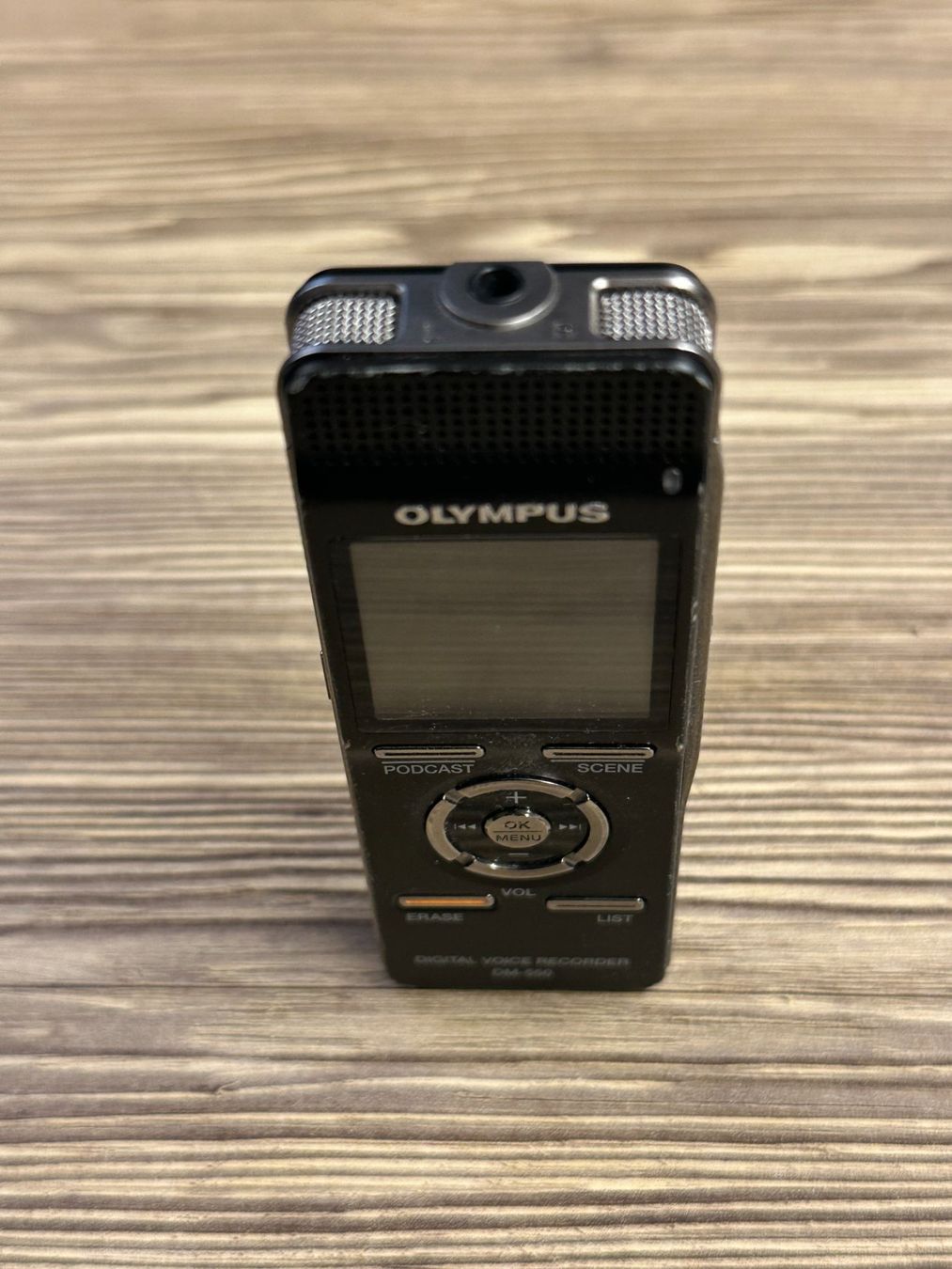 Olympus Registratori: Olympus DM-550 Digitales Diktiergerät / Voicerecorder – Usato da Zihlschlacht venduto da Padi27 4
