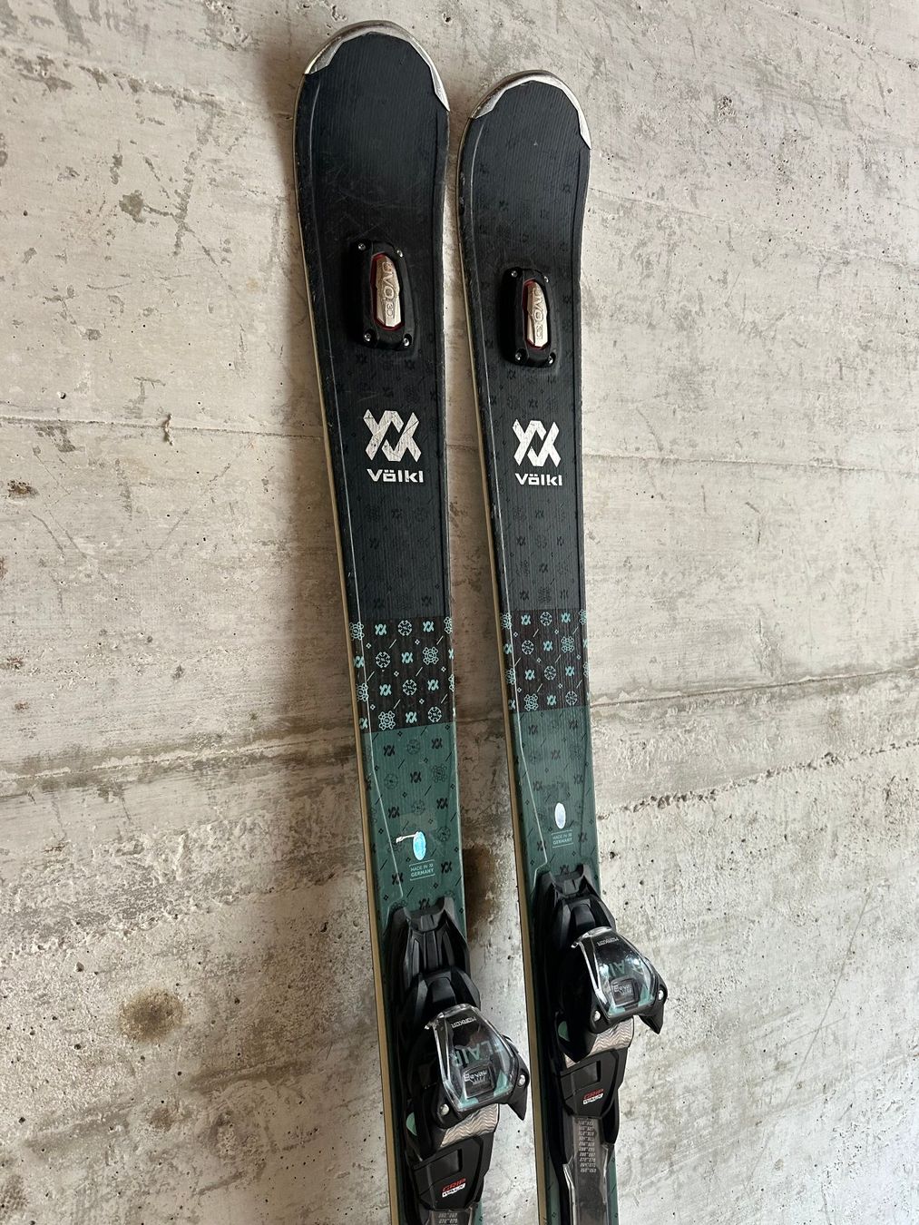Völkl Sci: Völkl Flair SC Carbon Ski 155CM – Usato da Emmenbrücke venduto da karkarkar 1
