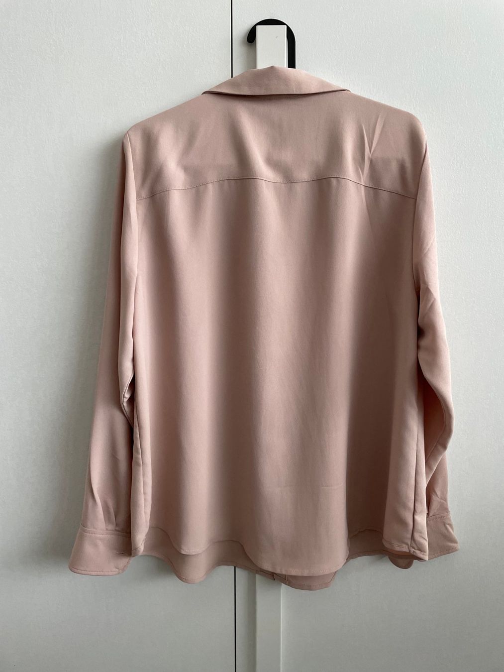 H&M Blusen: H&M - Rose Shirt – Gebraucht aus Chiasso von Er_Mon 1