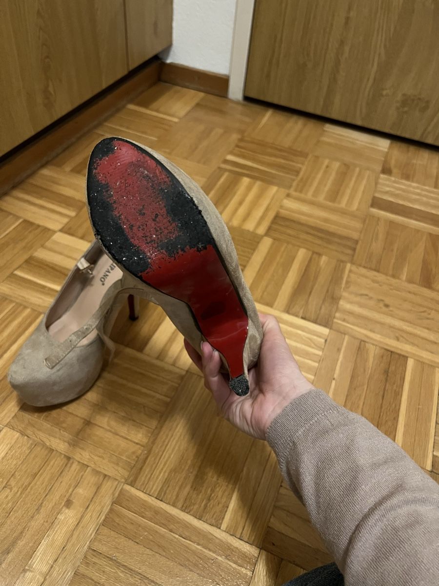 Scarpe da donna: High Heels mit roter Sohle – Usato da Dietikon venduto da vnsmrc 2