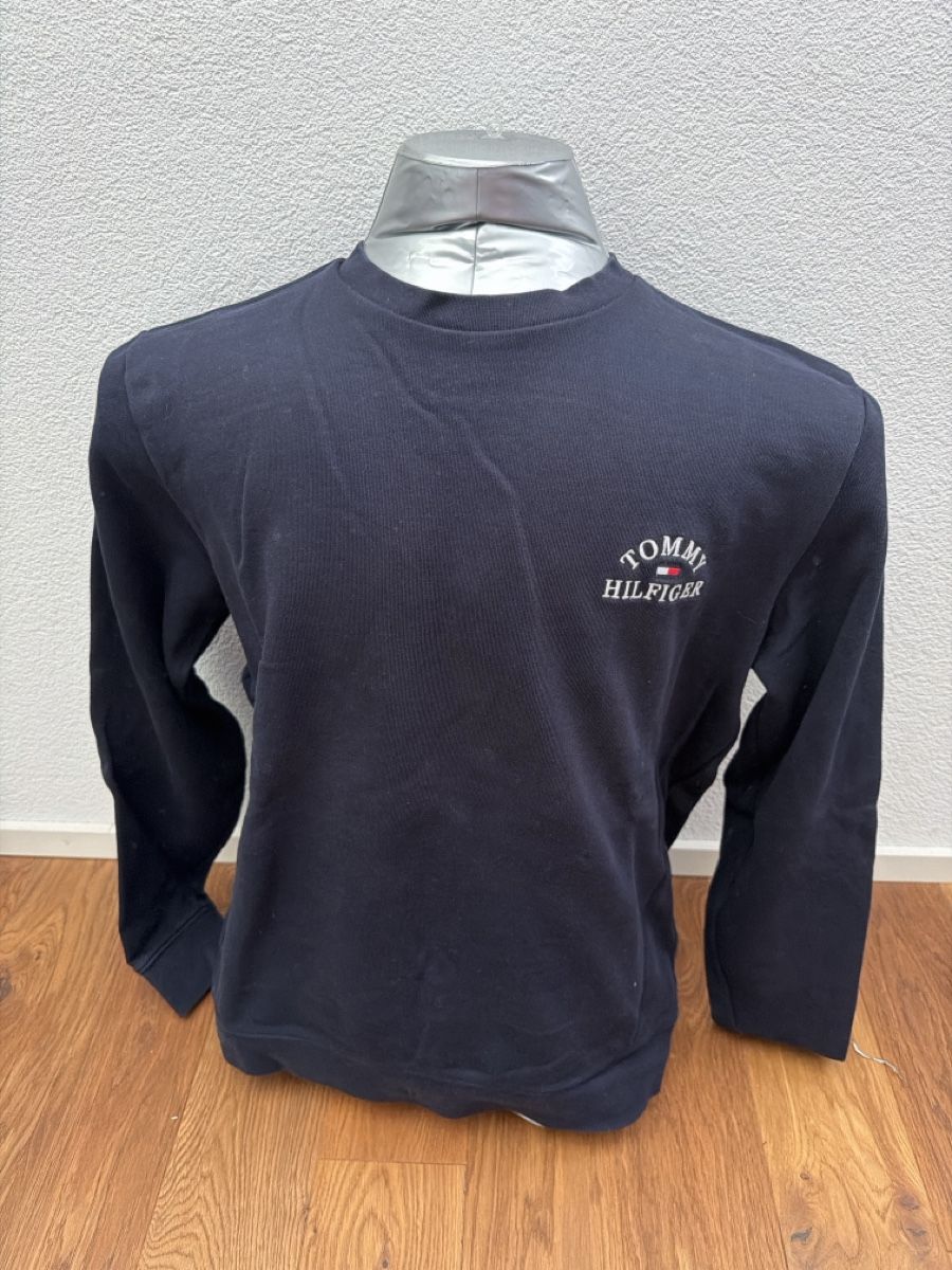 Tommy Hilfiger Maglioni & Felpe: Tommy Hilfiger Pullover L Blau – Usato da Münchwilen TG venduto da giu_75tp