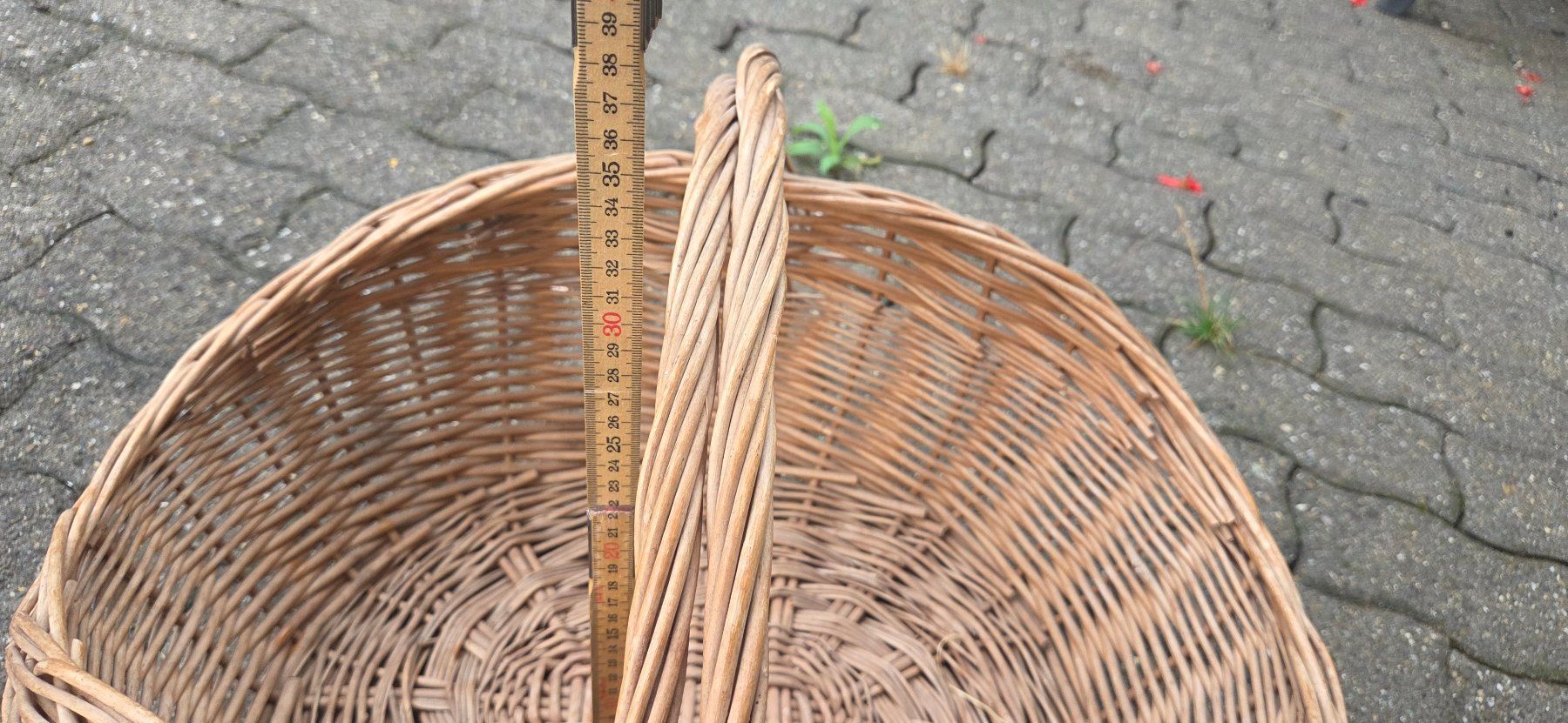 Sonstiges für Haushalt & Wohnen: Grosser Weiden Korb Robust – Gebraucht aus Niederbipp von Trude04 4