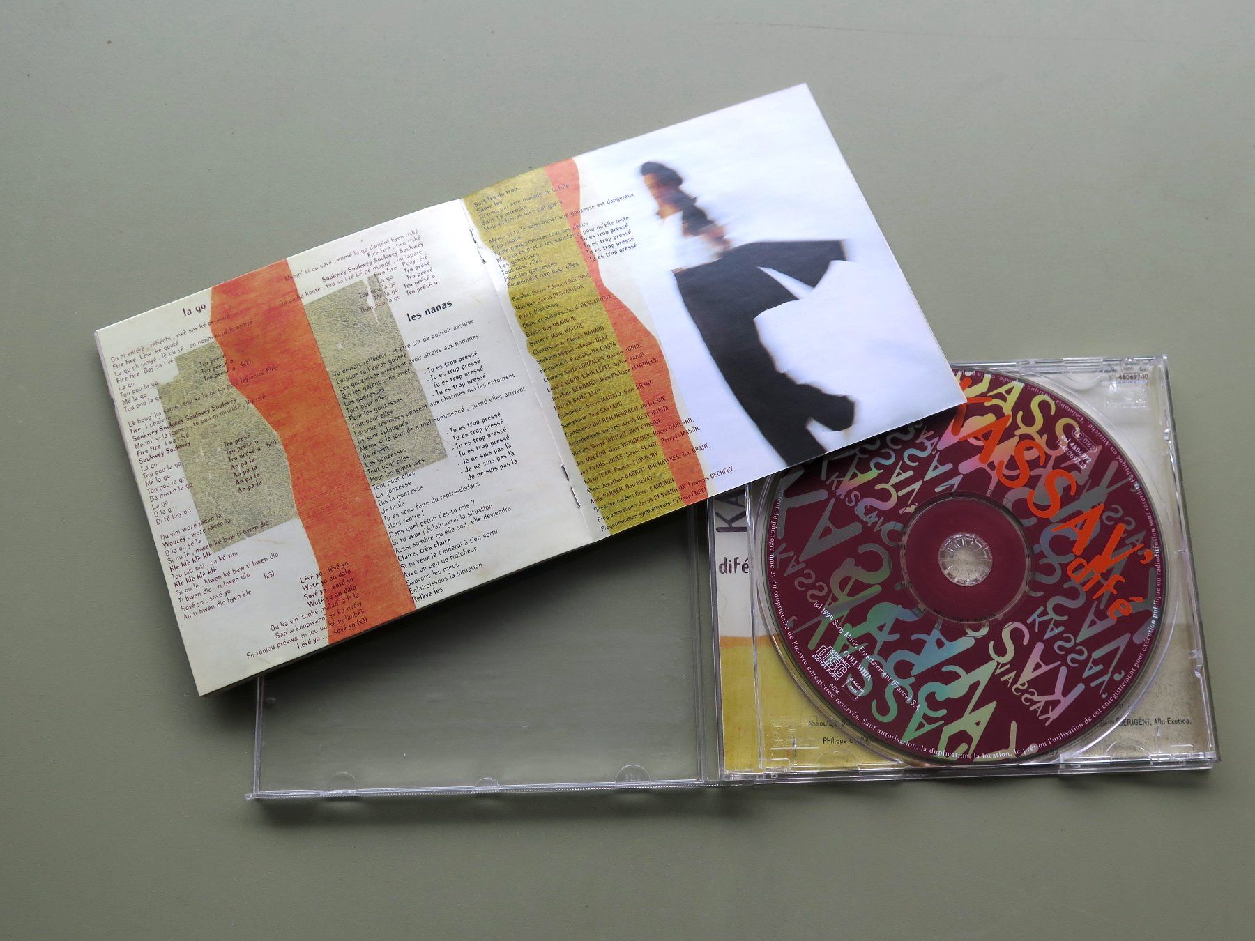 CD: (p) CD KASSAV: Difé, 1995 – Usato da Bern venduto da Balzamico 2