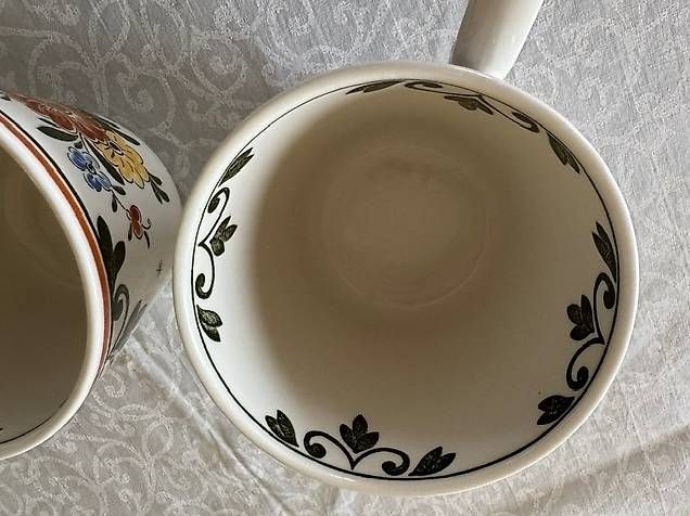 Tassen: 2 V&B Tassen für Tee oder Kaffee – Gebraucht aus Münchenstein von Caroliinam 2