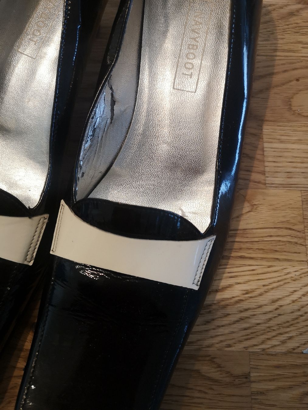 Navyboot Scarpe da donna: Damen Schuhe von Navyboot gr38. – Usato da Forch venduto da Hakyboss 2