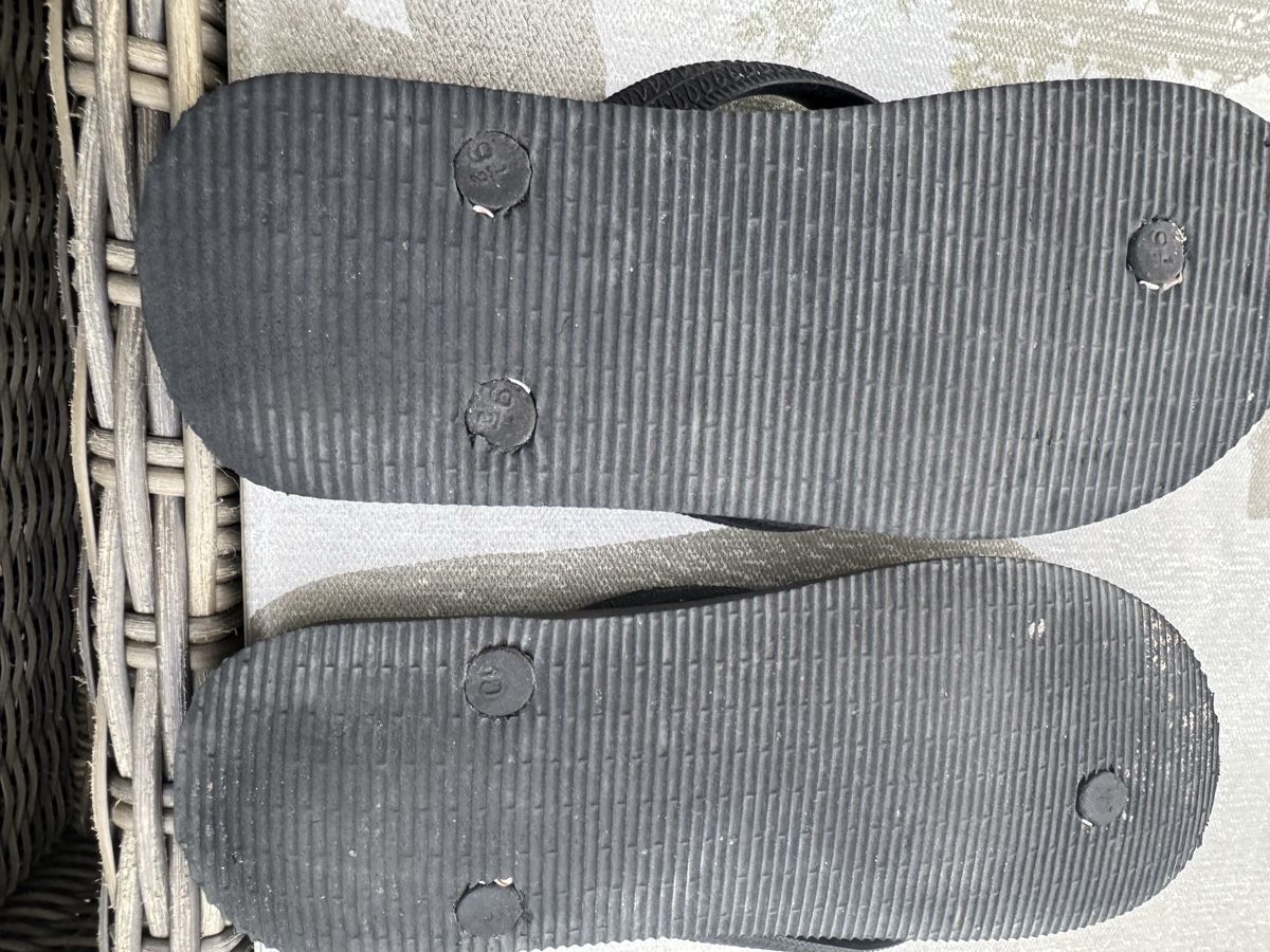 Herrenschuhe: Flip-Flops schwarz Grösse 37 – Gebraucht aus Zürich von Orionos 3