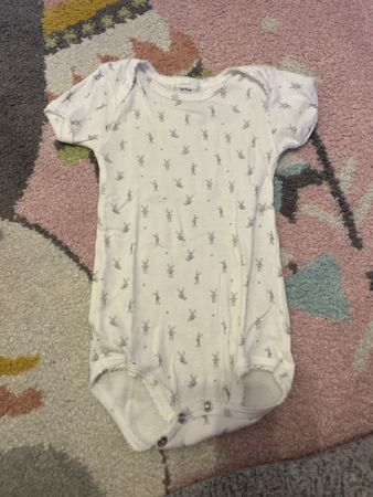 Body neonato Petit Bateau 9 mesi 🐰🐇✨