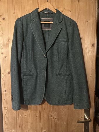 Blazer von Nvesco