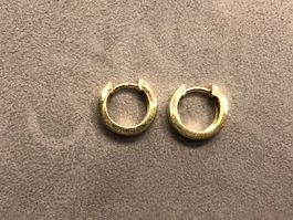 Creolen mit Diamanten aus 18 Karat Gelbgold Au 750