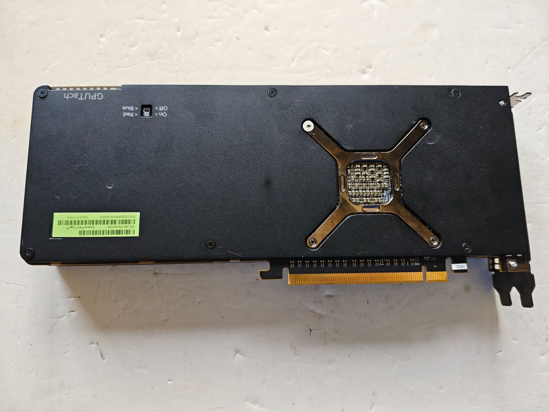 Amd Schede grafiche: AMD Radeon Vega 64 – Usato da Dübendorf venduto da tho_v2cs 2