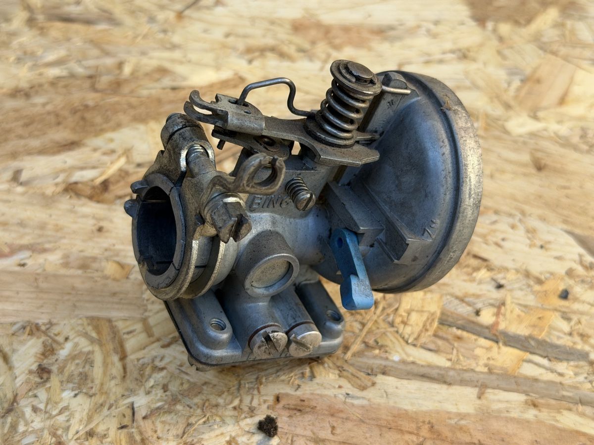 Tutti i ricambio per moto: Vergaser Bing 33 – Usato da Bolken venduto da si.x.las