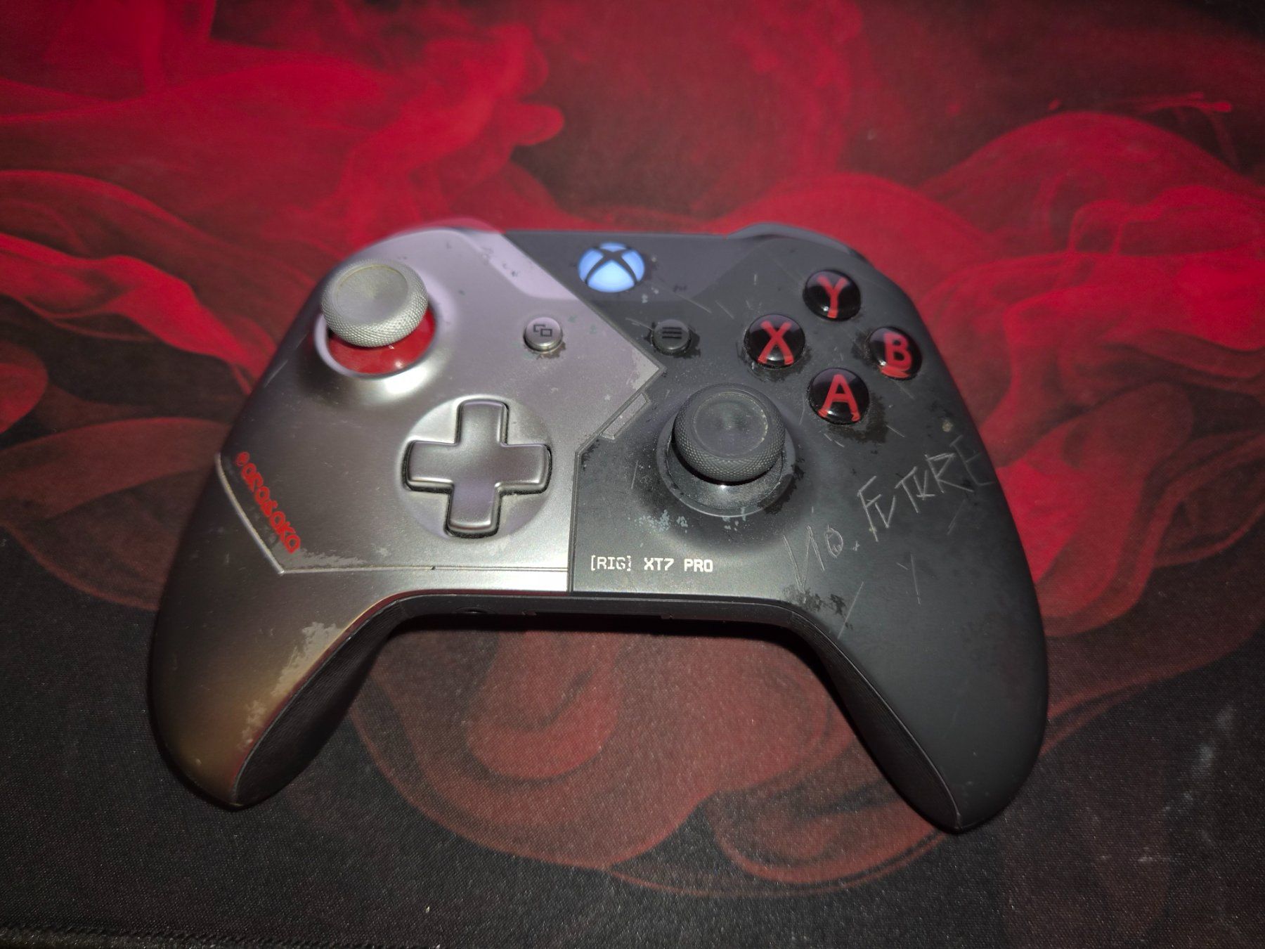 Manettes: Xbox Controller Cyberpunk – D'occasion à Nürensdorf par Carliarli