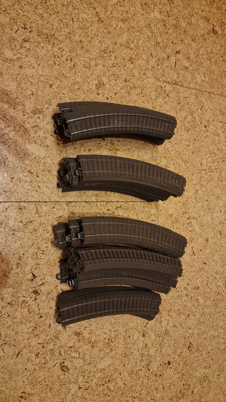 Modellini di ferrovie: 40 Gebogene Schienen H0 Digital – Usato da staefa venduto da hagenbuch01
