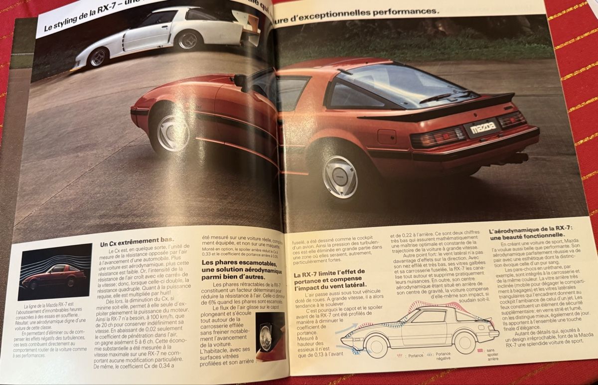 Mazda Documenti: Mazda RX7+929 Hardtop/Original Prospekte/Oldtimer – Usato da hunzenschwil venduto da Oldipark 2