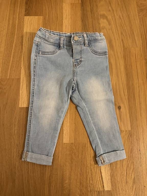 Pantalons: Jeans mayoral Gr. 70cm – D'occasion à Zürich par LovieDovie