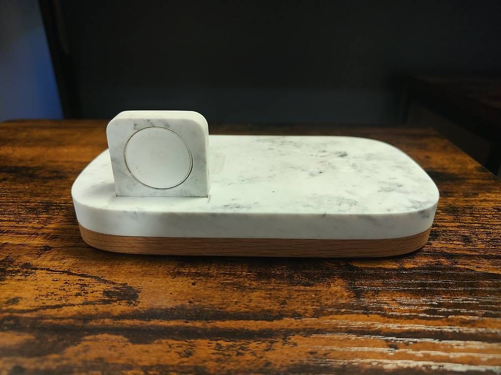 Ladegeräte: Wireless Ladestation – Gebraucht aus Kaltbrunn von AliToni 2
