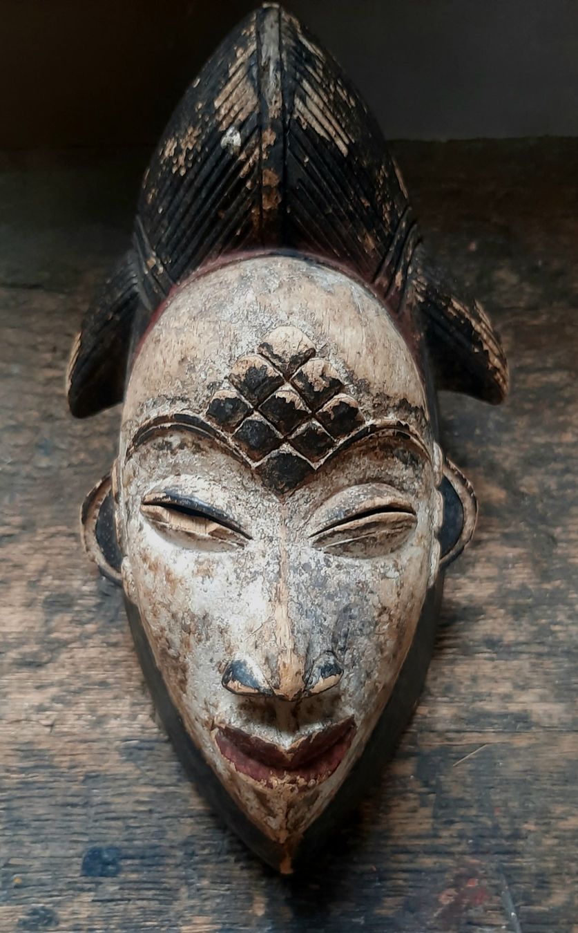 Internationale Kunst: Antike afrikanische Maske – Gebraucht aus Arbon von torso444 2