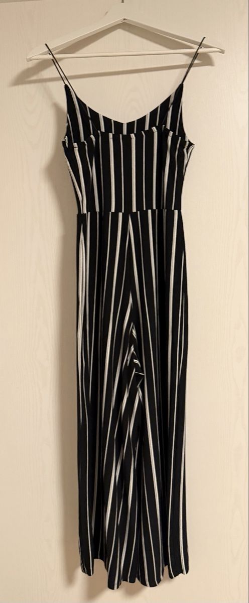 Jumpsuits: Damen Jumpsuit Grösse S neu – Neuf (Voir description) à Zeiningen par viv_5kfy 1
