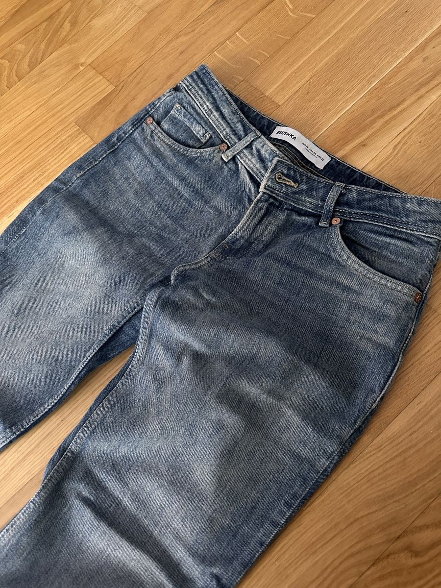 Bershka Jeans: Bershka Jeans Schlaghose Gr. 36 – Usato da Erlinsbach SO venduto da dikaan 1