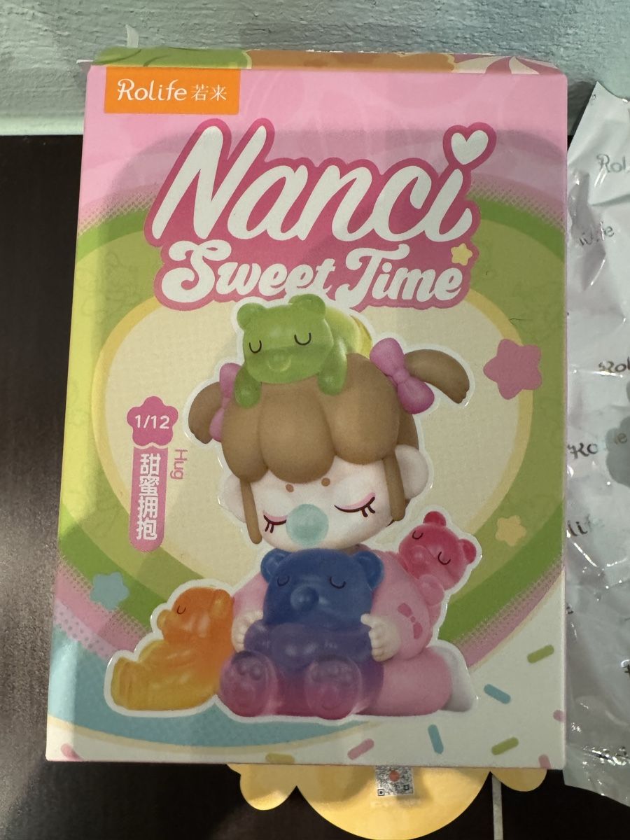 Statuette: Popmart Nanci Sweet Time - neue Figur – Usato da Gümligen venduto da JCJewell