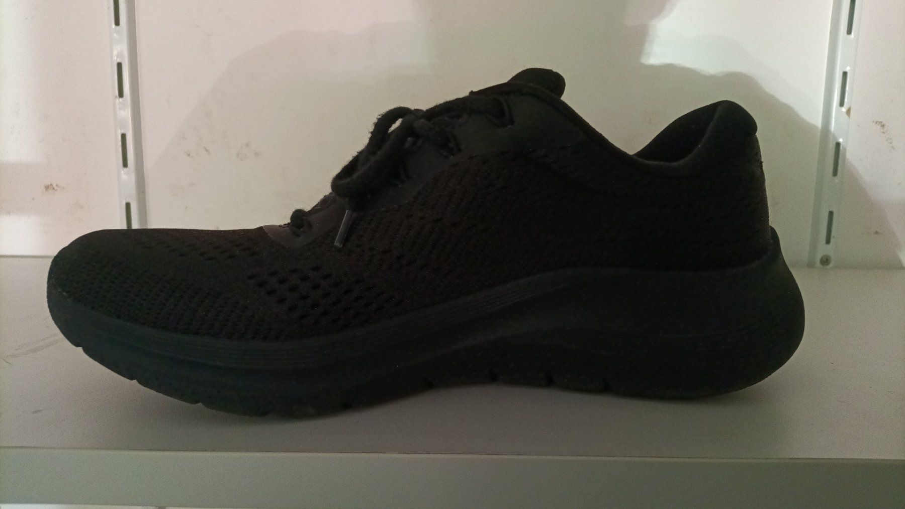 Skechers Scarpe da donna: Sketchers Grösse 39 – Nuovo (secondo la descrizione) da Abtwil SG venduto da Tonisberg 1