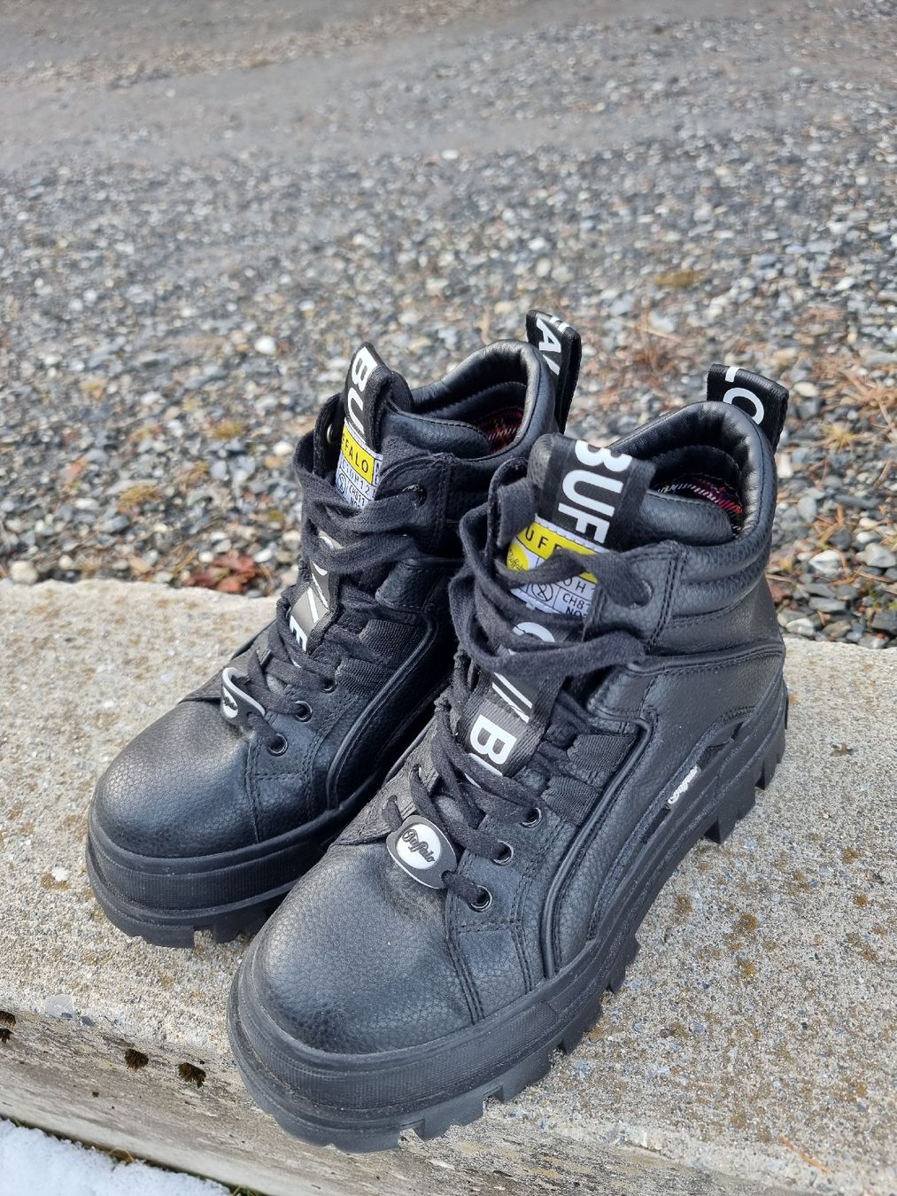 Buffalo Scarpe da donna: Buffalo Aspha Gr. 38 – Usato da Davos Wolfgang venduto da Niinaamo 3