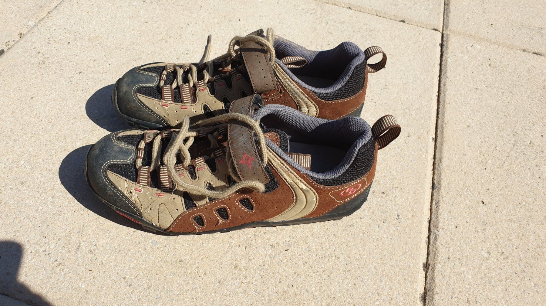 Specialized Herrenschuhe: Chaussures de VTT Specialized 37 – Gebraucht aus Delémont von bouboute01