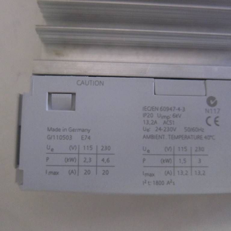 Siemens Composants électroniques: Halbleiterschütz Sirius 3RF2320-1AA02 Siemens – D'occasion à Thun par Estell 2