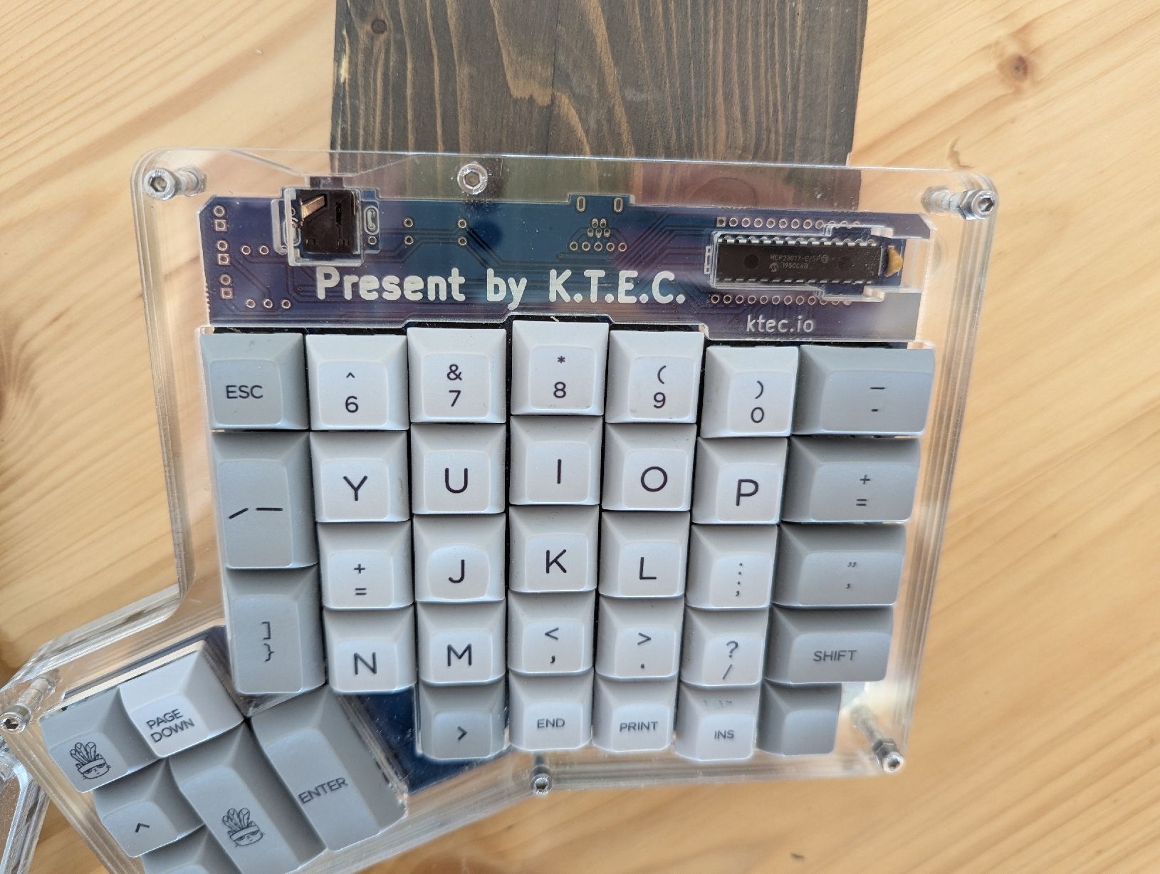 Tastiere: ergodone mechanical split keyboard – Usato da Miex venduto da bonGateau 4