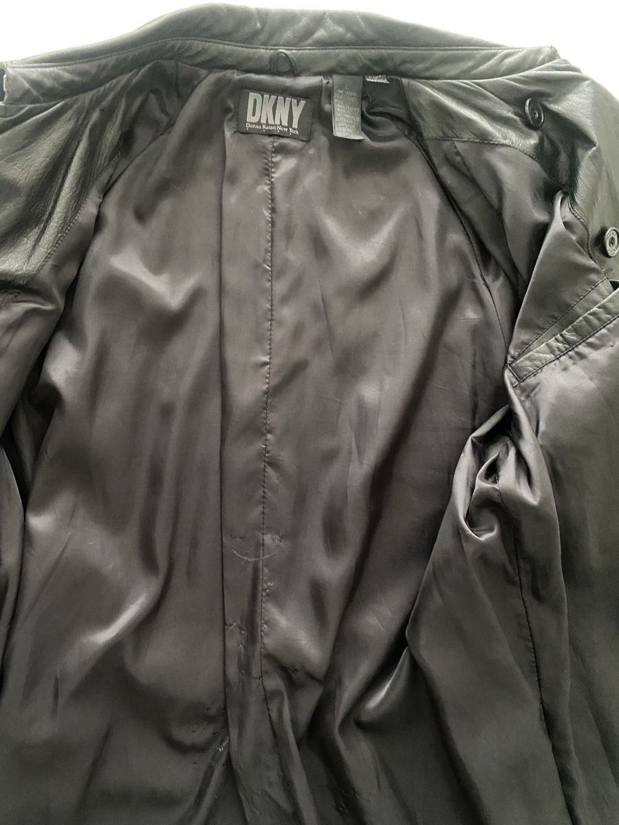 DKNY Cappotti: DKNY Ledermantel, klassischer Trenchcoat – Usato da Wetzikon ZH venduto da EAGLE_1981 1