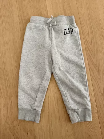 GAP Hose Gr. 92