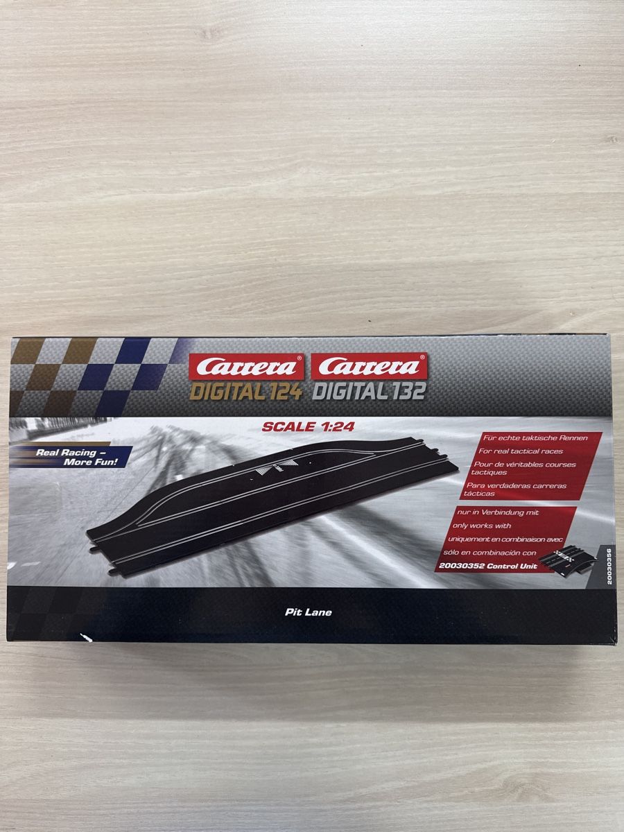 Carrera Circuits: Carrera Digital 1:24/1:32 – D'occasion à Rueras par ramsi1986