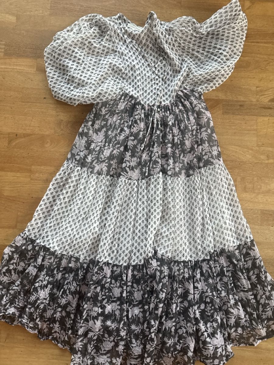Robes: Daughters of India – D'occasion à Gibswil par spongii
