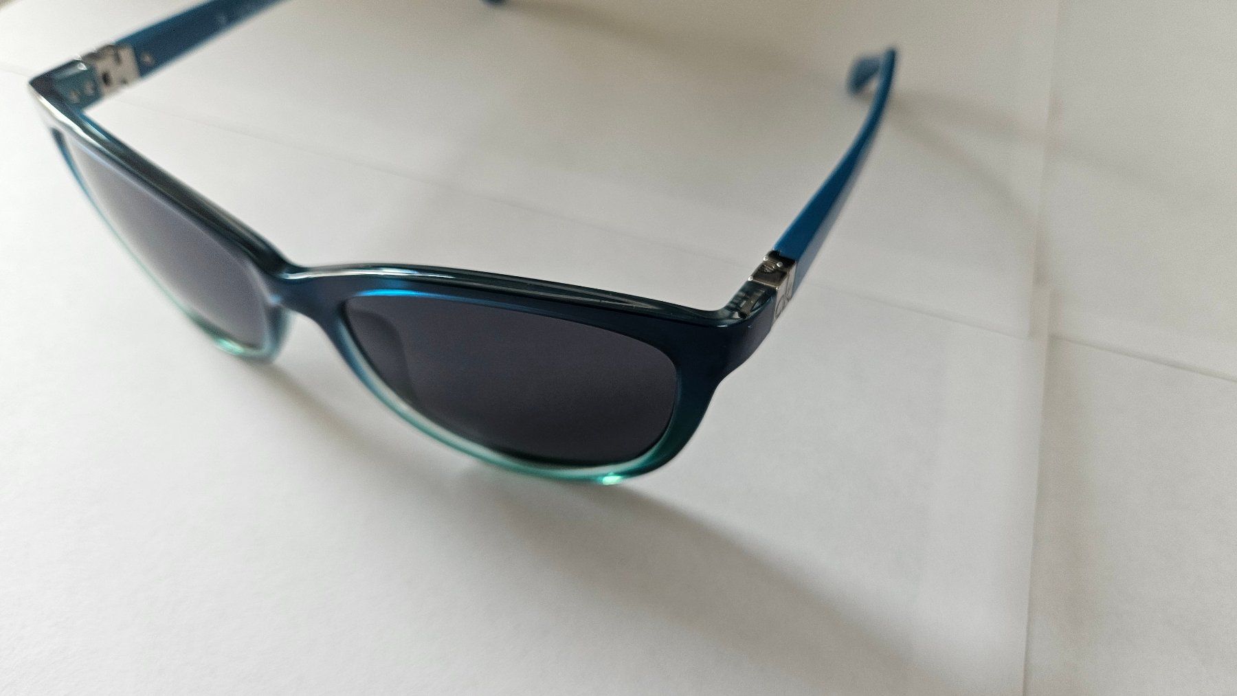 Calvin Klein Occhiali & Lenti: Calvin Klein Sonnenbrille Model 3156S – Usato da Kleinandelfingen venduto da jessi2209 1