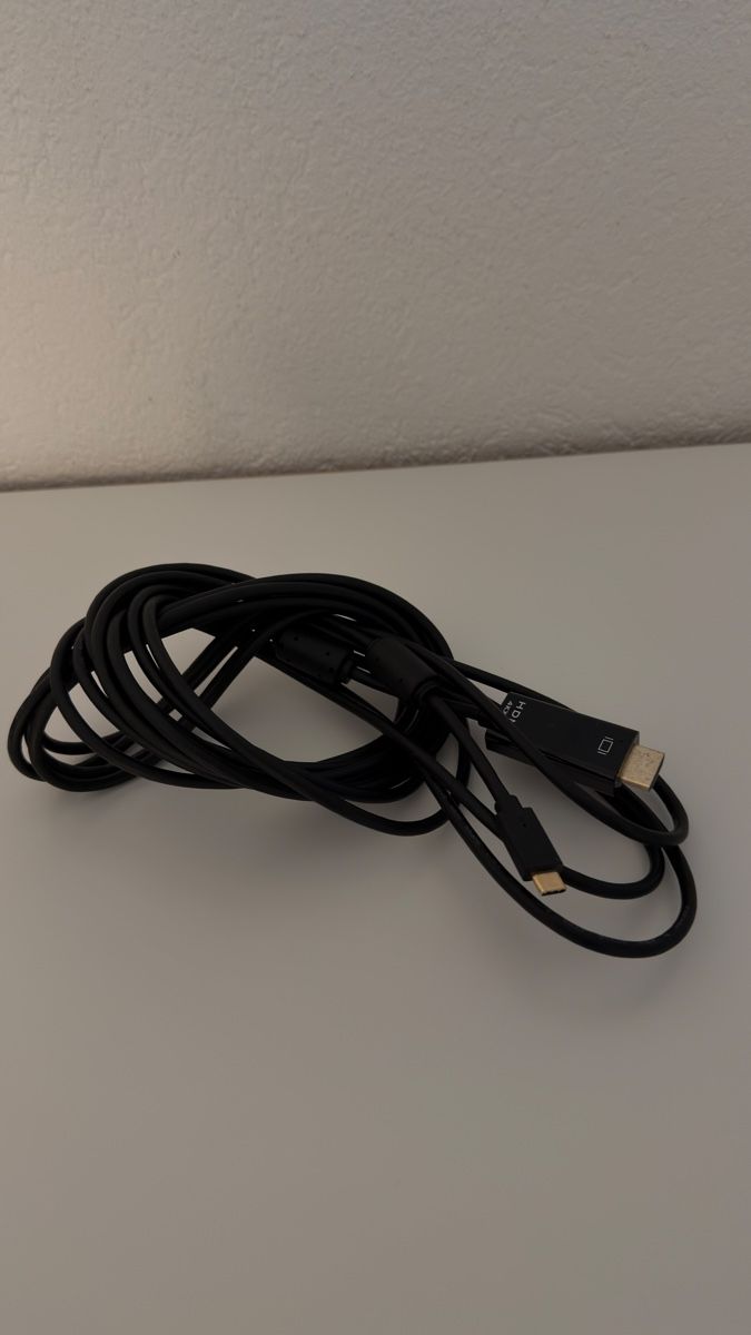 Cavi: USB C à HDMI 3M – Nuovo (secondo la descrizione) da Vevey venduto da diogodasilva_