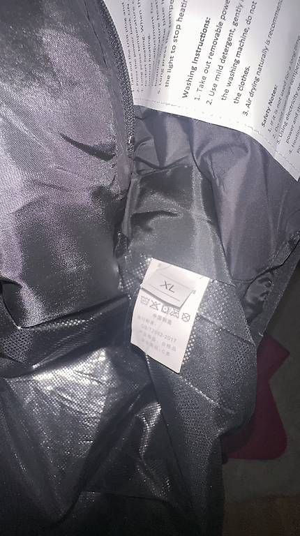 Vestes: schwarze beheizbare Steppjacke – D'occasion à Felben-Wellhausen par ale_y7hx 2