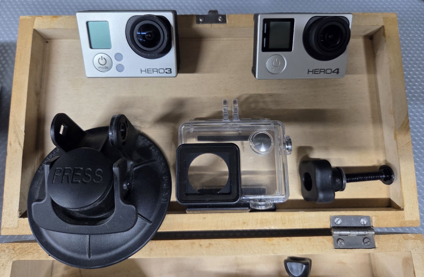 Gopro Action Cam: GoPro Hero 3 & Hero 4 Paket – D'occasion à Oberhasli par General-Dealer 1