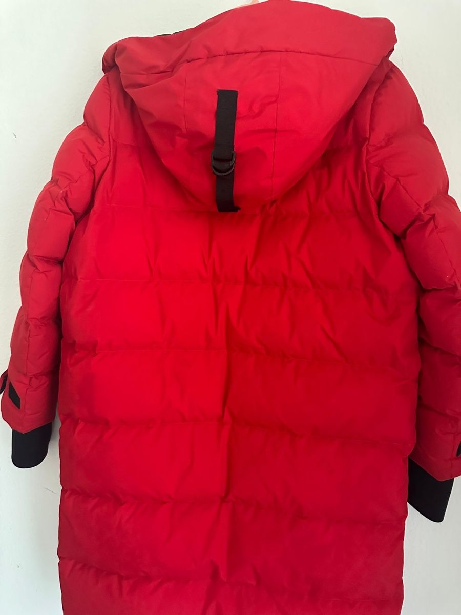 Benetton Giacche: Red Winter Puffer Jacket, Benetton, Size S – Nuovo (secondo la descrizione) da Winterthur venduto da adriana_1000 2