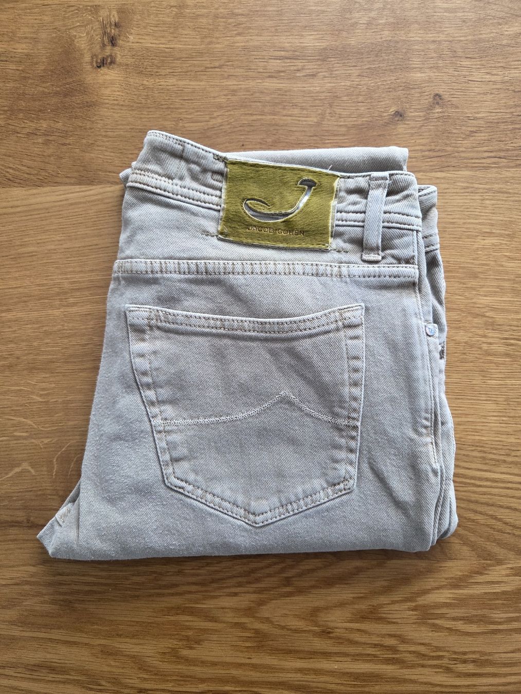 Jacob Cohën Jeans: jacob Cohen Jeans Beige – Usato da Möhlin venduto da zille_bs