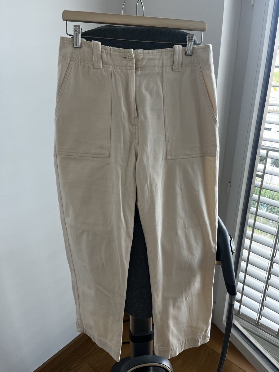 Max Mara Pantaloni: MaxMara Weekend beige pants Size S  – Usato da Wallisellen venduto da emi_vm2k