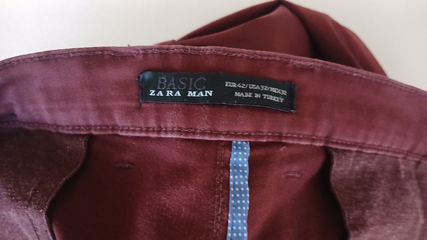Zara Pantaloni: ZARA HERREN LANGEHOSE Gr 32 – Usato da Villa Luganese venduto da luxlady 5