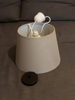 Lampe beige en toile