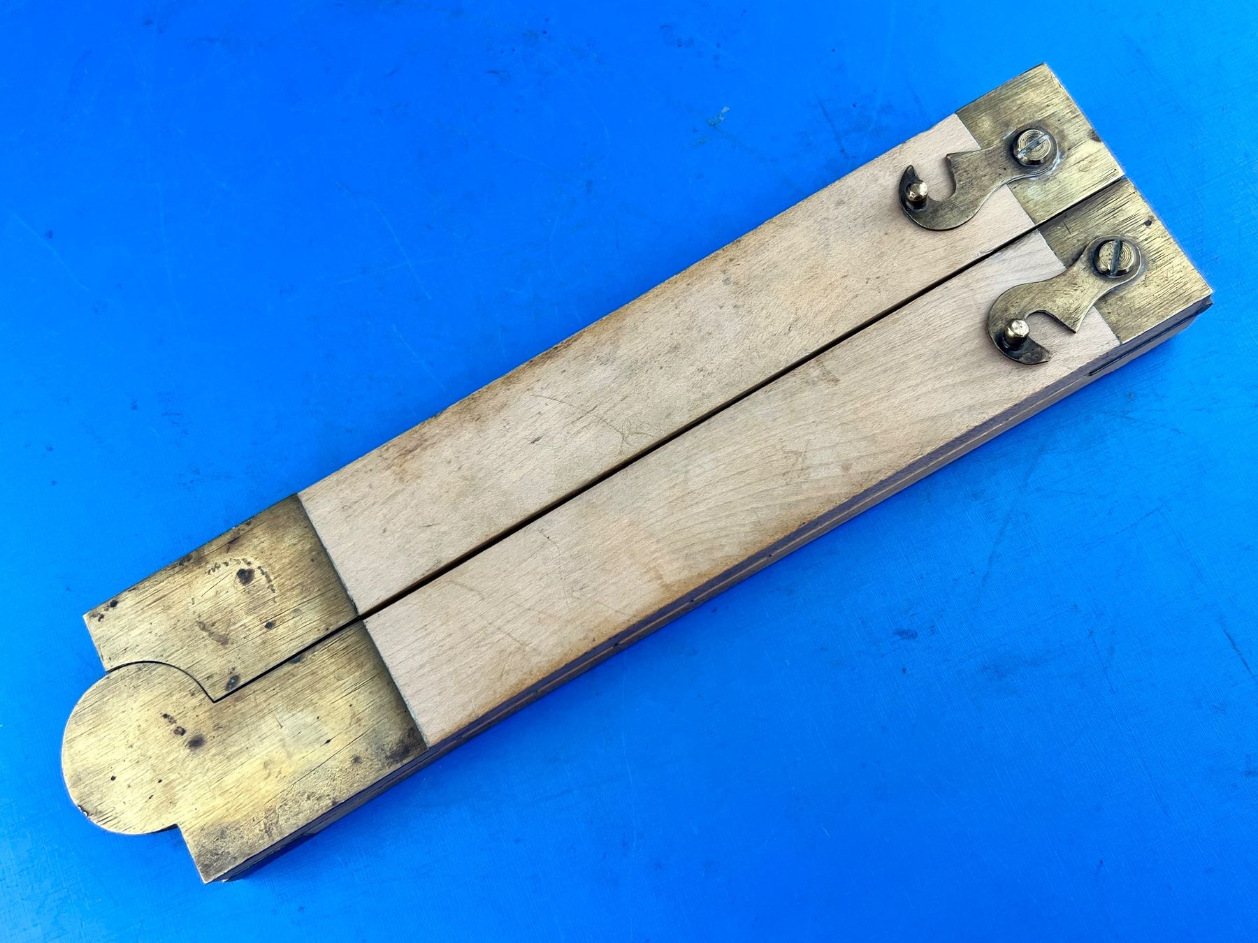 Messen: Zollstock oder so !?! kleinste Einheit ca. 21 mm 1 m lang – Gebraucht aus Unterengstringen von Gustav03