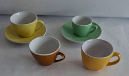 4 Rössler Tassen mit 2 Untertassen Vintage zeitloses Design